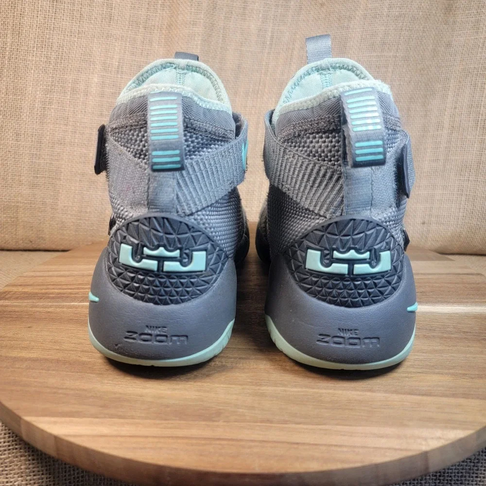 Nike LeBron Soldier XI 11 Strap Basketball Shoes Cool Grey Igloo Youth Boys 7Y